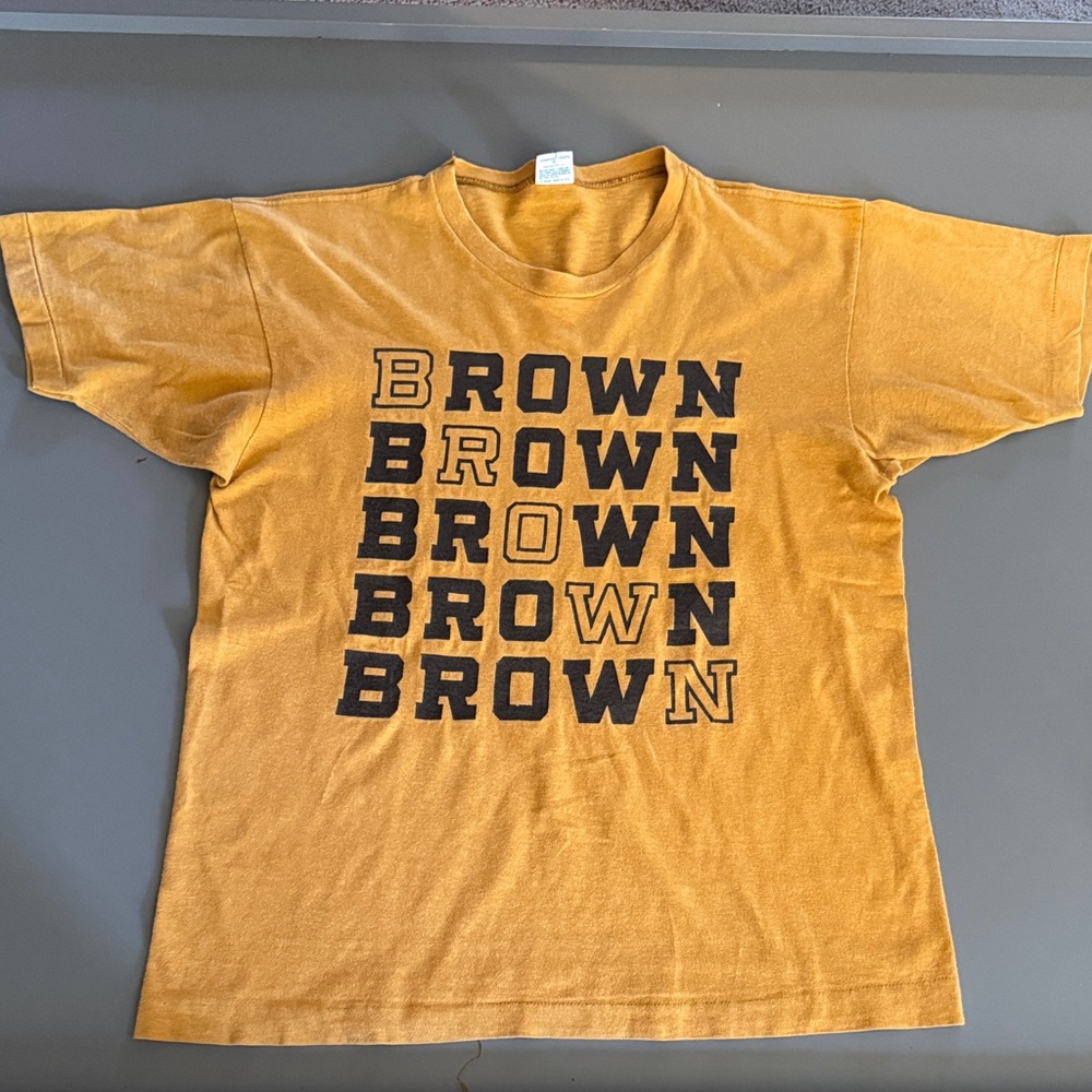 Vintage Men’s Brown University T-Shirt Size Large with Black Graphic